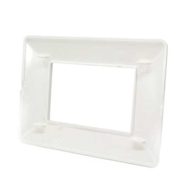 Placca 8003-01 3 posti bianca compatibile Bticino Matix - immagine 3
