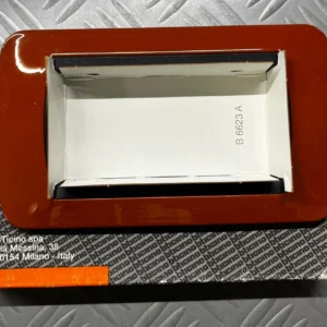 BTicino Placca 4 Posti Terracotta L4804TR - Elegante, Moderna e Resistente per L